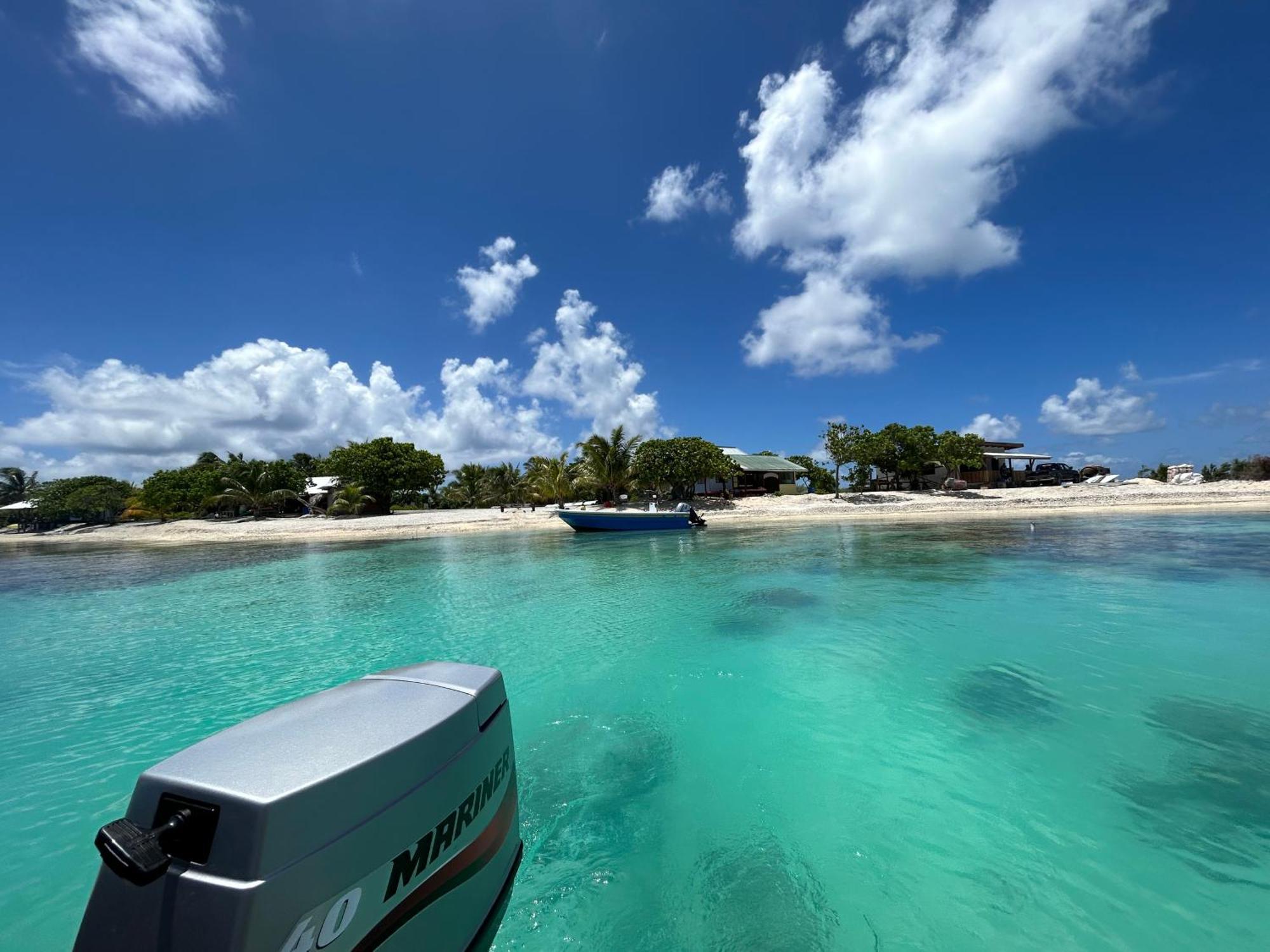 Rangiroa Bliss Hotel Tiputa Eksteriør billede