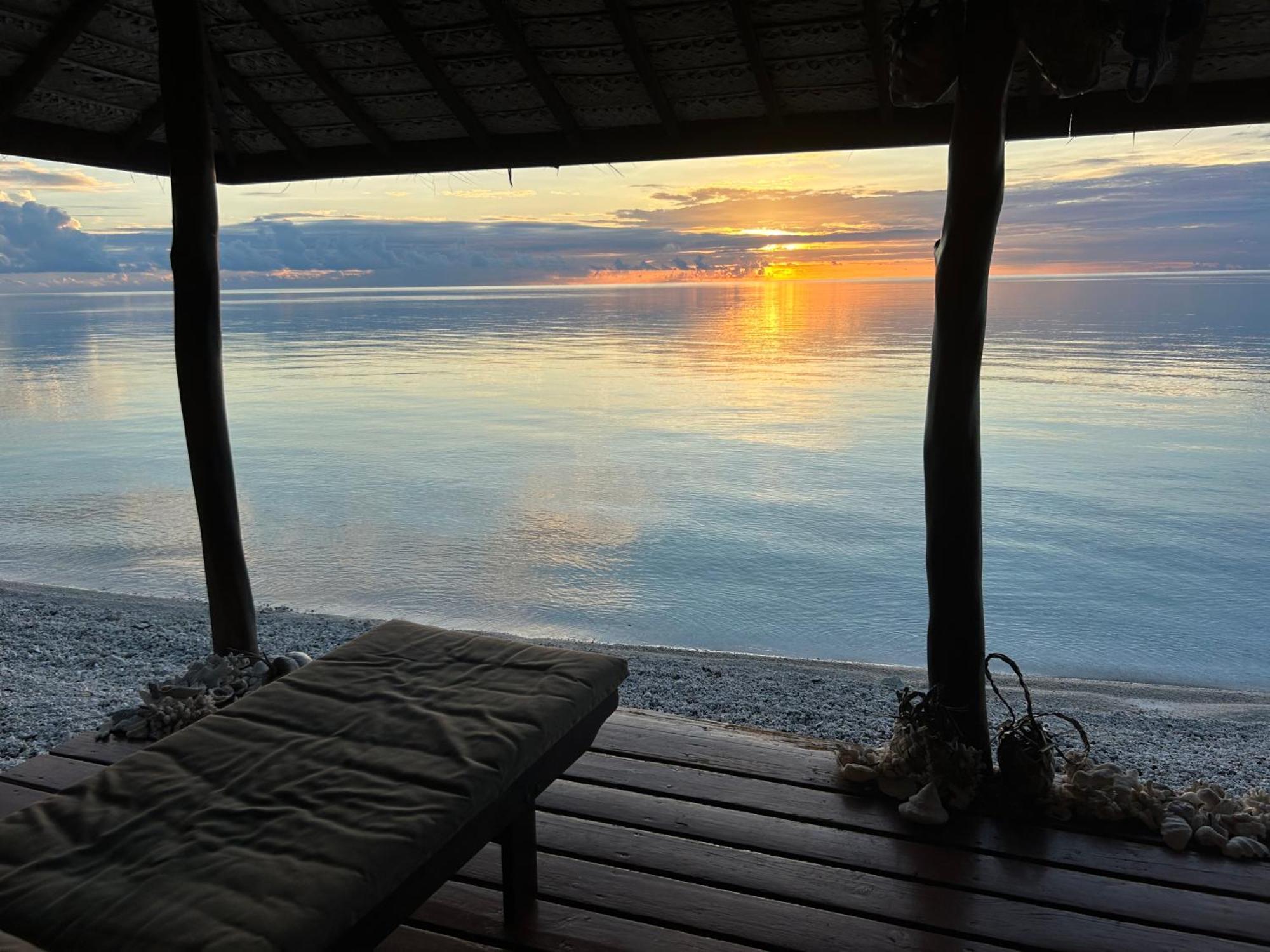 Rangiroa Bliss Hotel Tiputa Eksteriør billede