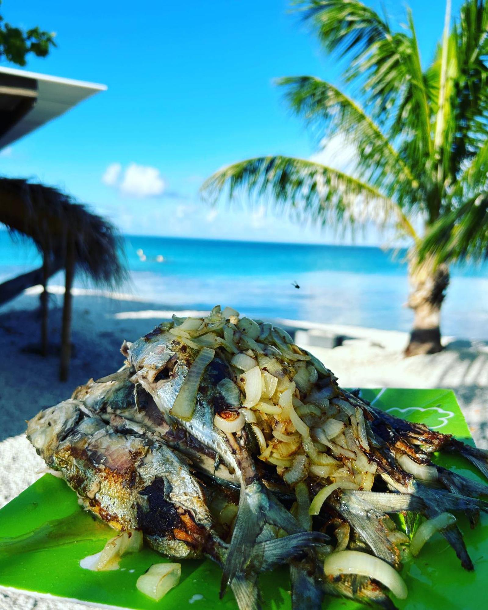 Rangiroa Bliss Hotel Tiputa Eksteriør billede
