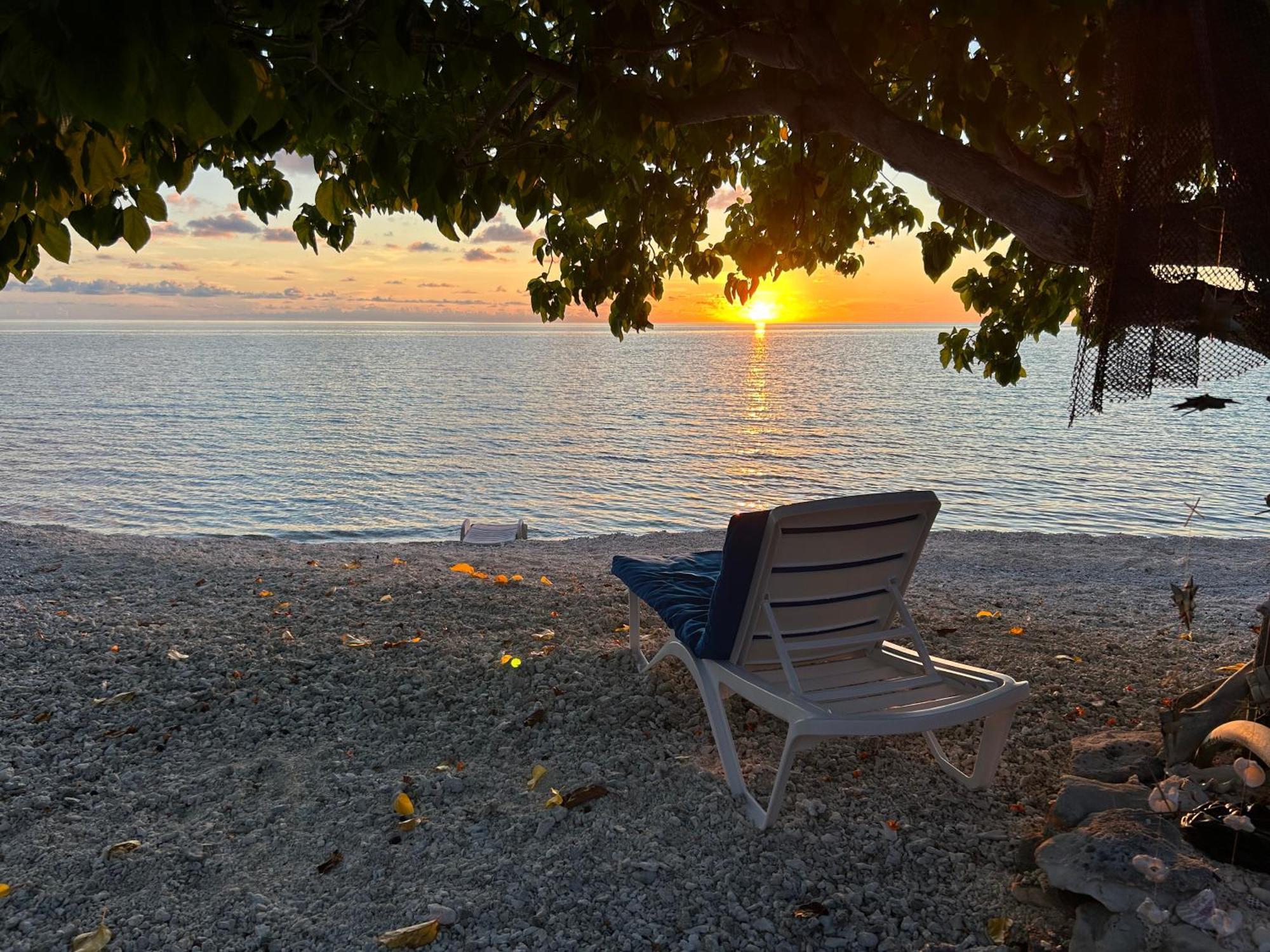 Rangiroa Bliss Hotel Tiputa Eksteriør billede